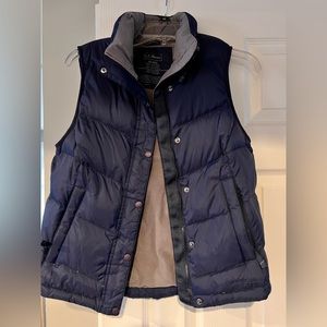 LL. Bean navy down puffer vest